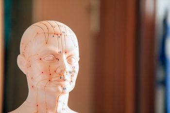 Craniopuntura Chinesa: Microssistema do Escalpo Terapêutico